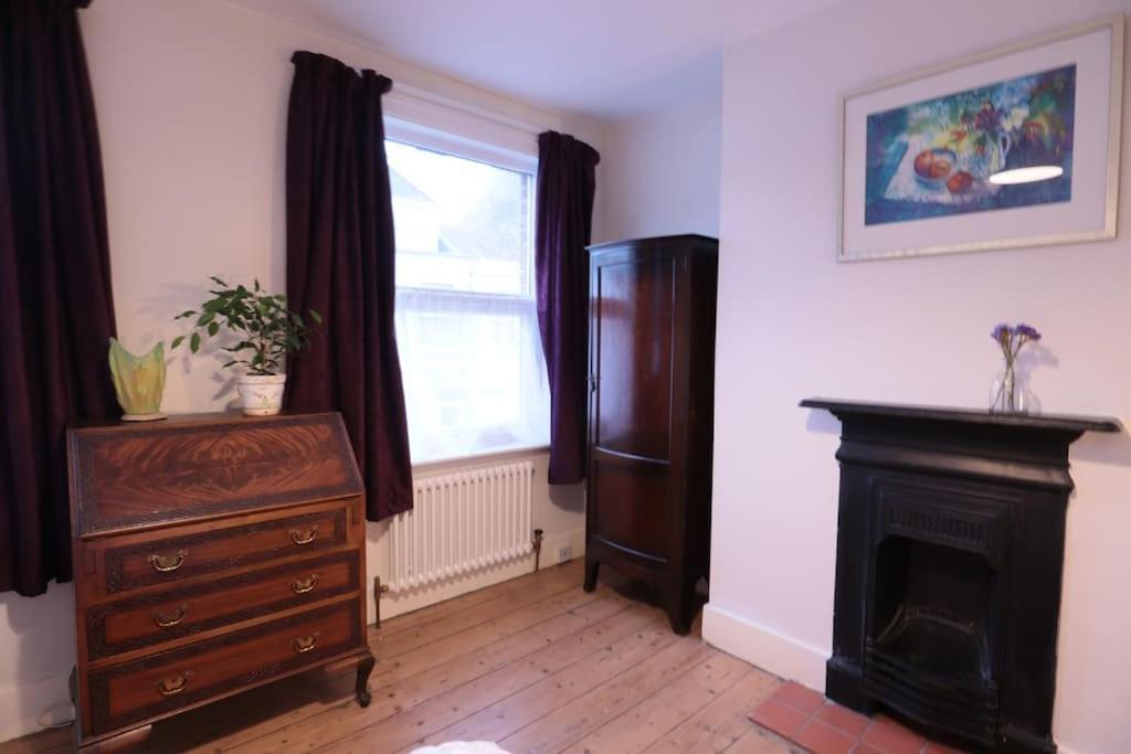 Cute Cottage 5 Min Walk From Cafes Station And Sea Hastings Extérieur photo