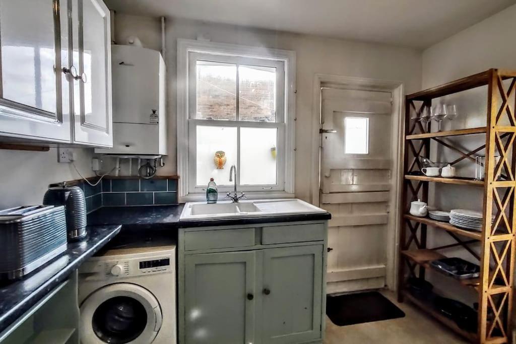 Cute Cottage 5 Min Walk From Cafes Station And Sea Hastings Extérieur photo