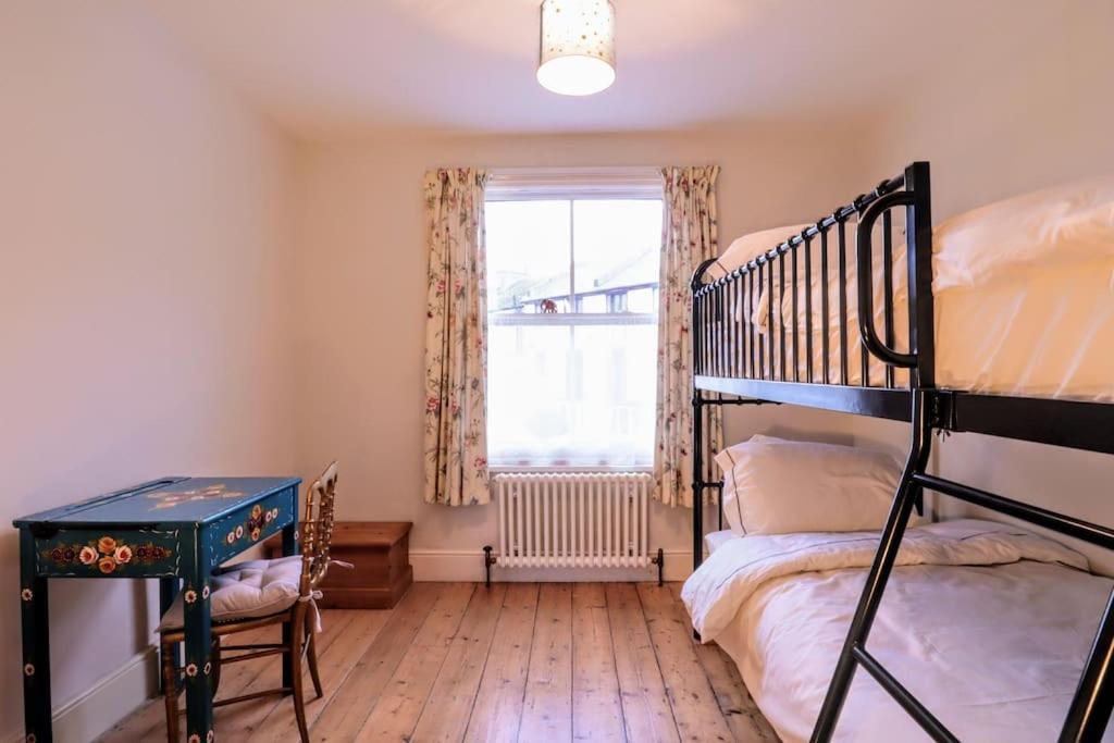 Cute Cottage 5 Min Walk From Cafes Station And Sea Hastings Extérieur photo