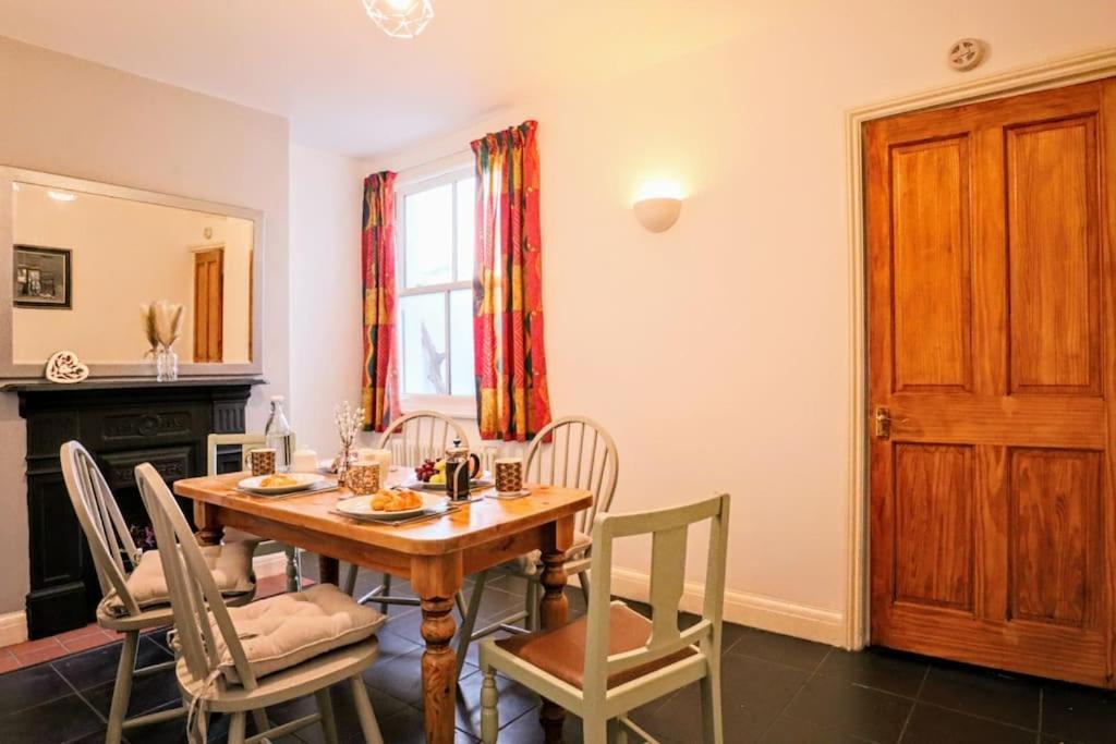 Cute Cottage 5 Min Walk From Cafes Station And Sea Hastings Extérieur photo