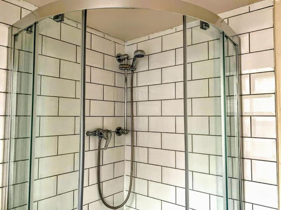 Cute Cottage 5 Min Walk From Cafes Station And Sea Hastings Extérieur photo